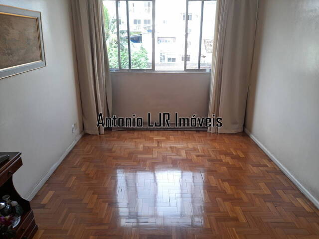 Apartamento para Venda em Rio de Janeiro - 2